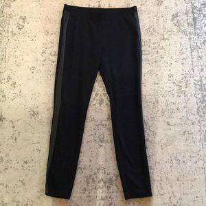 Gap leggings with faux leather stripe down leg